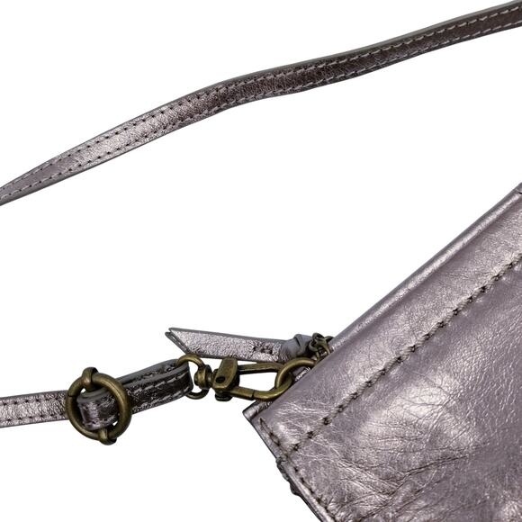 THE SAK Iris Leather Crossbody Clutch - Picture 6 of 11